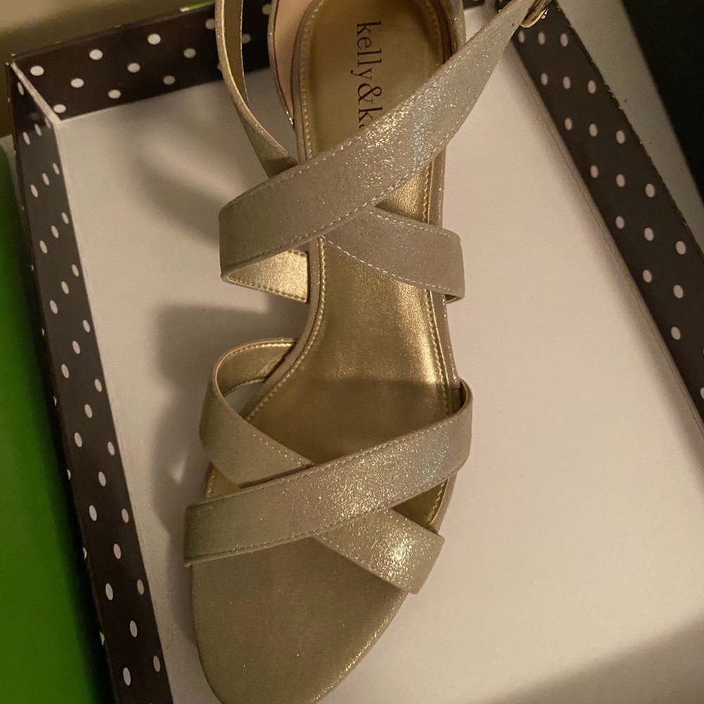 NEVER WORN Gold High Heel Sandals